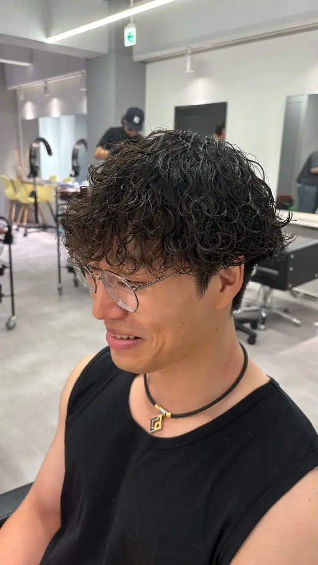 ミディアム パーマ メンズ 波巻きパーマ カット パーマ 高橋 周のヘアスタイル