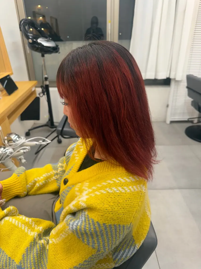 カラー ブリーチ デザインカラー ヘアカラー カラー 🌟なるみももかのヘアスタイル