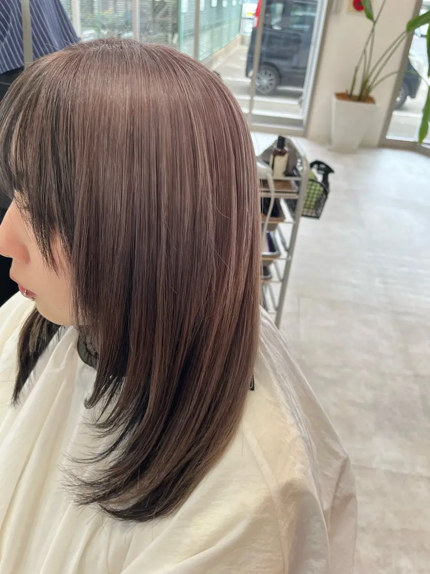 カラー ベージュカラー インナーカラー ピンクカラー ピンクベージュ 阿部 叶夢のヘアスタイル