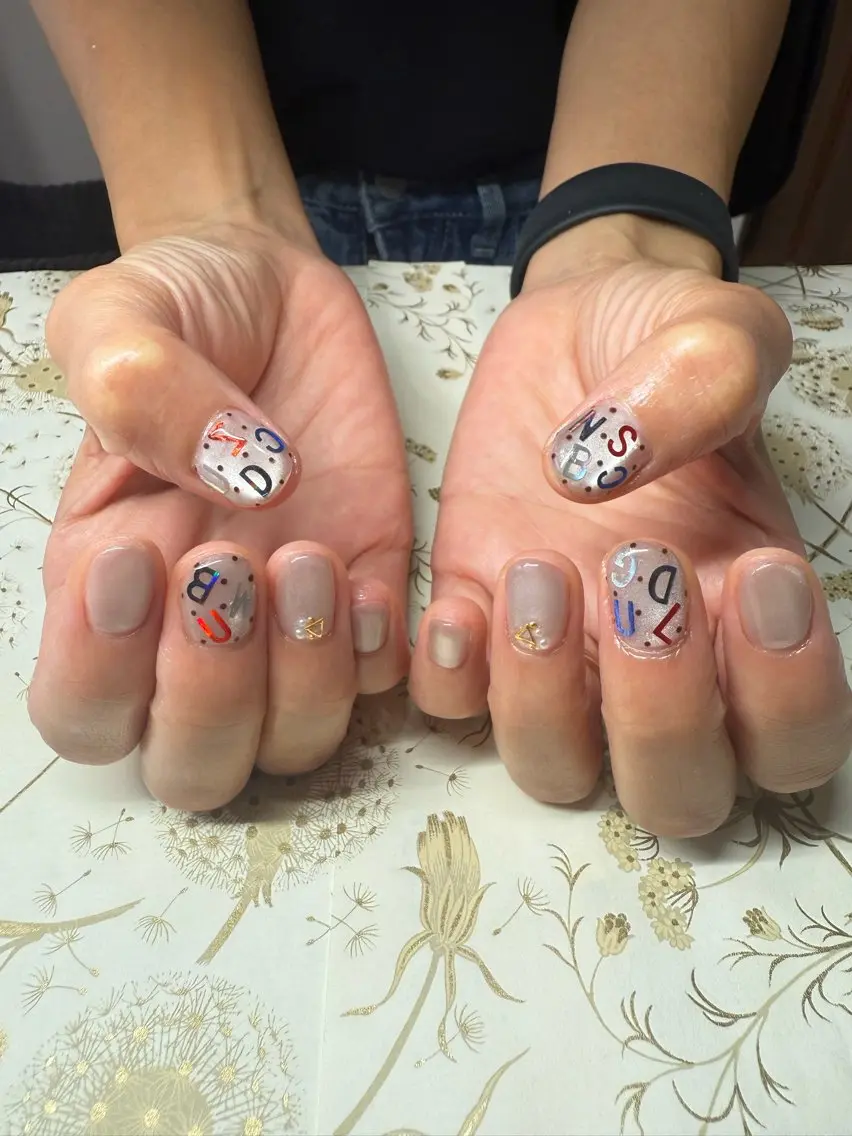 ネイル ドット マグネットネイル 冬ネイル ハンドネイル miel nailのネイルデザイン