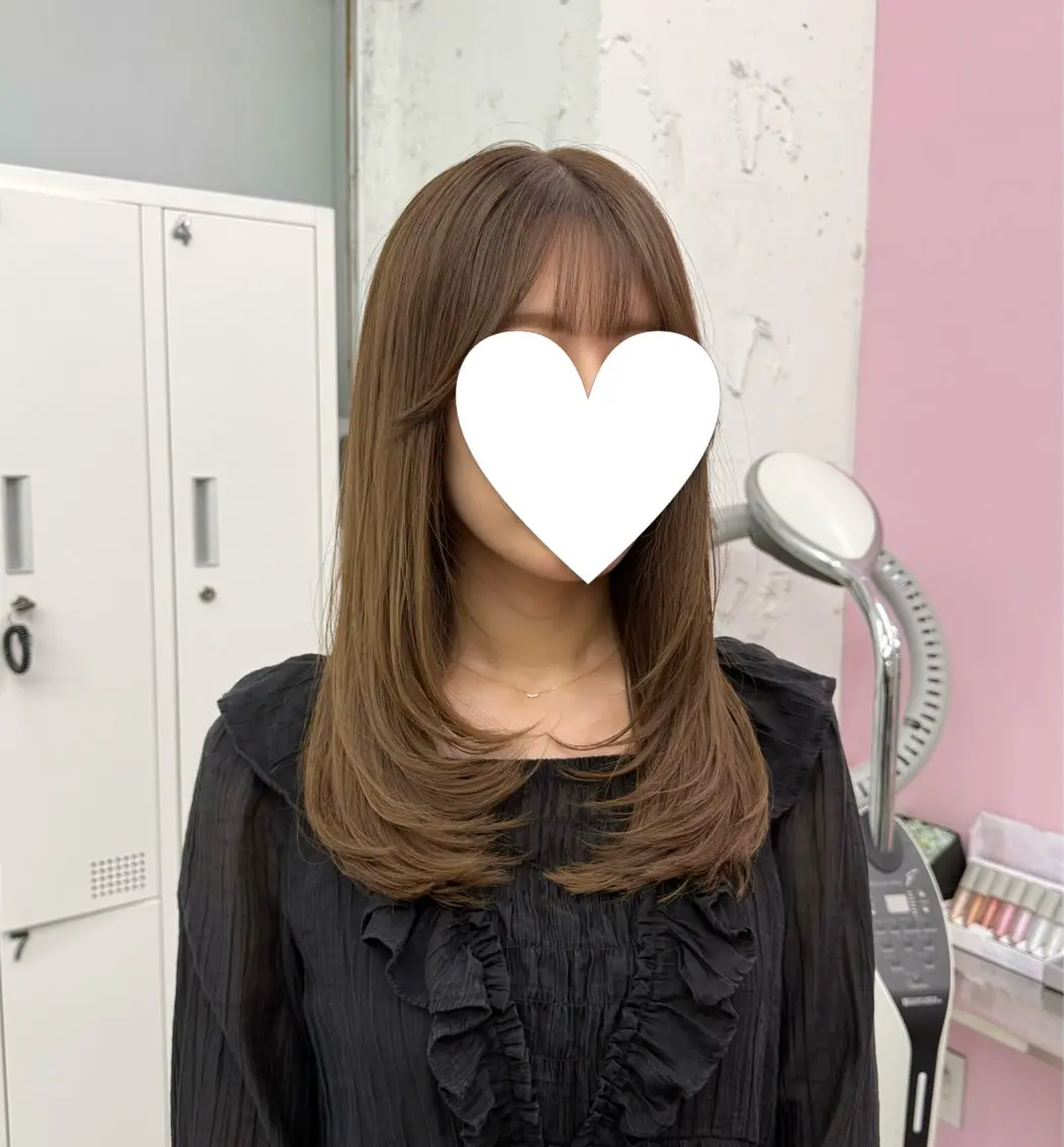 セミロング レイヤーカット ローレイヤー カット ヘアカラー トリートメント 髪質改善×ブリーチ なしカラー/桃愛のヘアスタイル