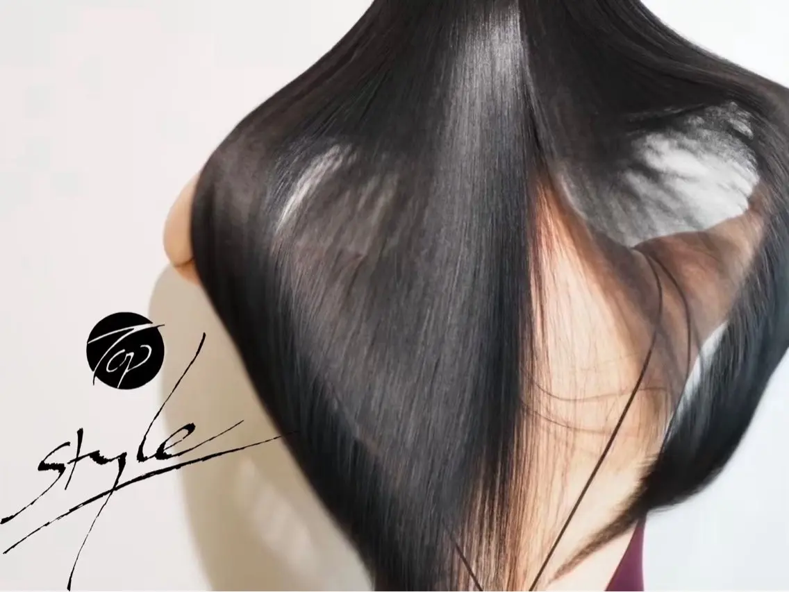 ロング 上村華女 髪質改善カラーのヘアスタイル
