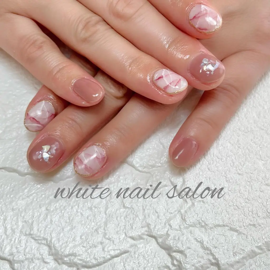 ネイル フットネイル ジェルネイル ハードジェル ラメ(グリッター) 持ち込み ハンドネイル white nail salonのネイルデザイン