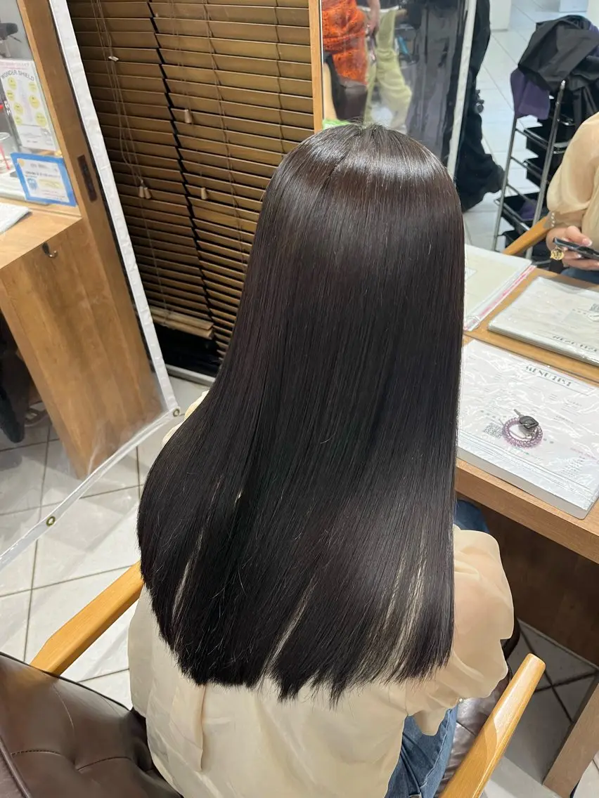 縮毛矯正 髪質改善✨川西能勢口 🐳小林亜季穂のヘアスタイル
