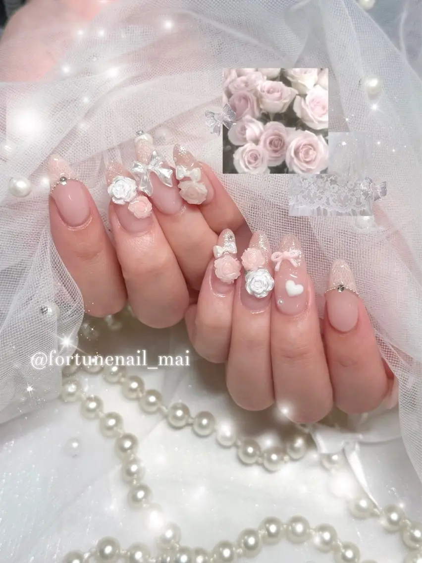 ネイル ガーリー レース ハンドネイル 🎀Mai 🎀最短4/8🈳のネイルデザイン