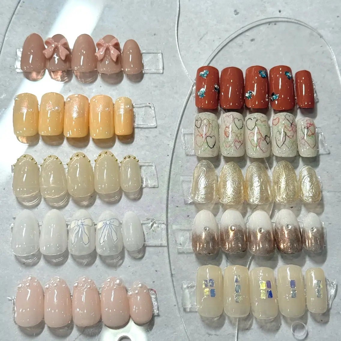 ネイル ハンドネイル chika .のネイルデザイン