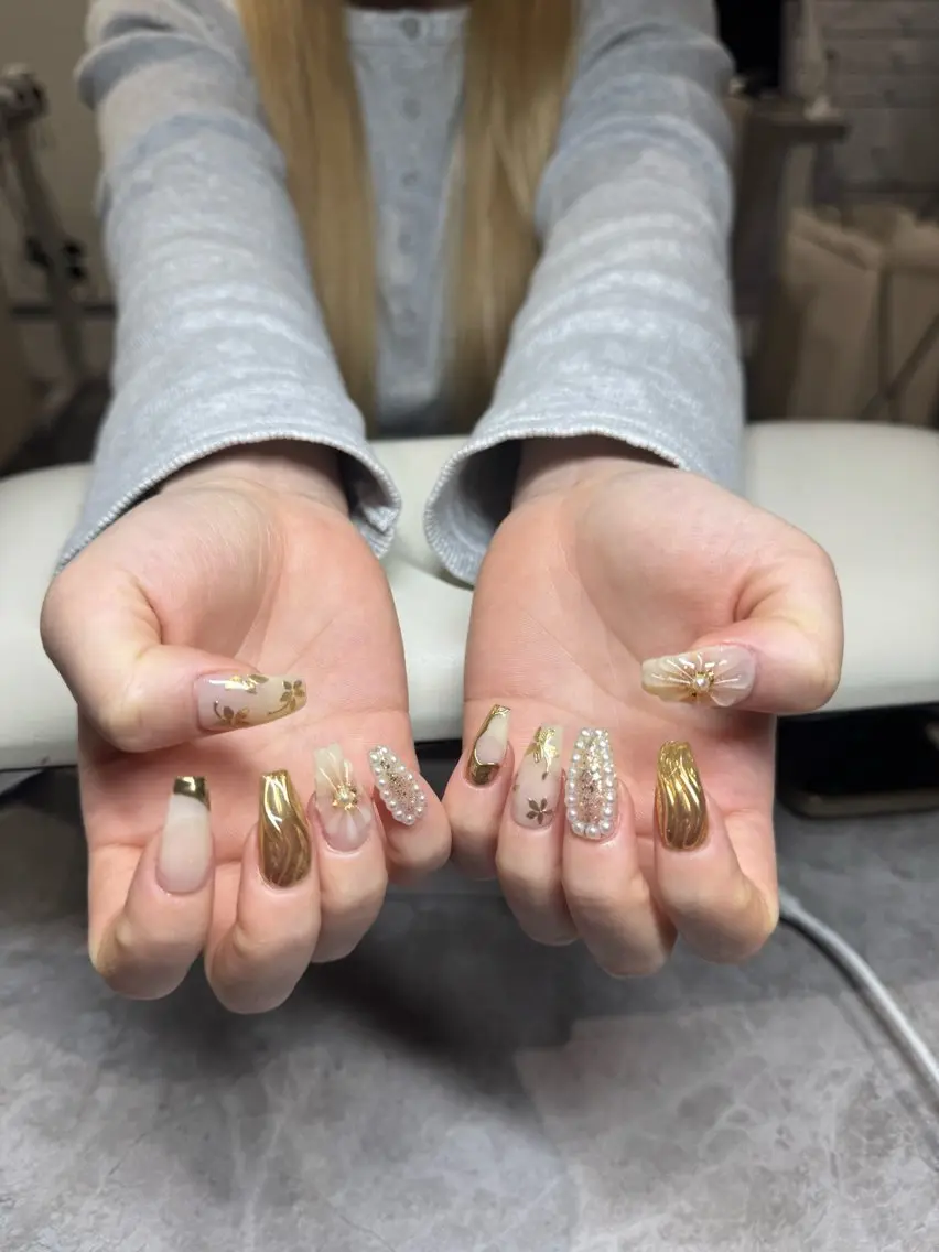 ネイル ぷっくりネイル ハンドネイル IROHA NAIL 北村菜帆のネイルデザイン