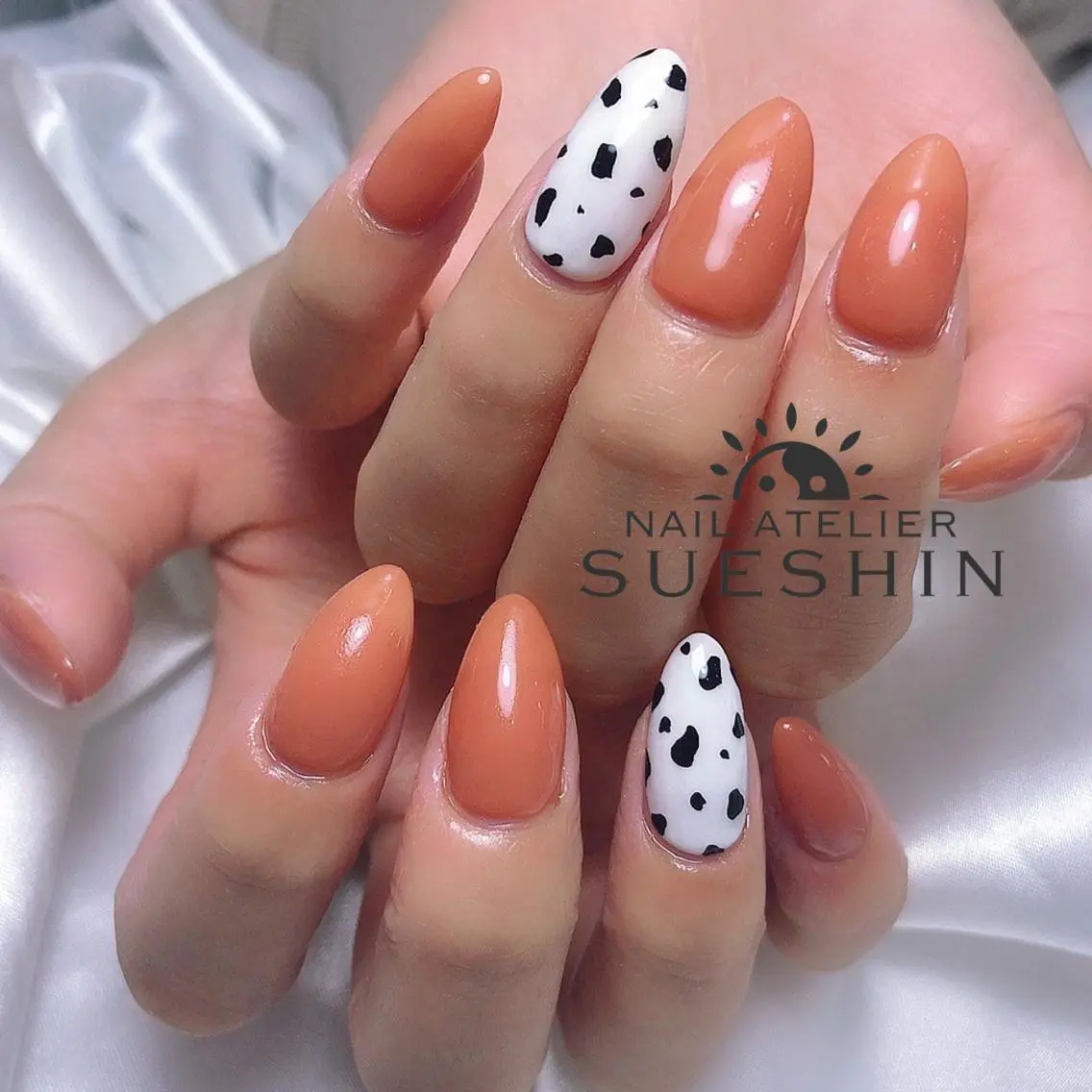 ロング S ueshinのネイルデザイン