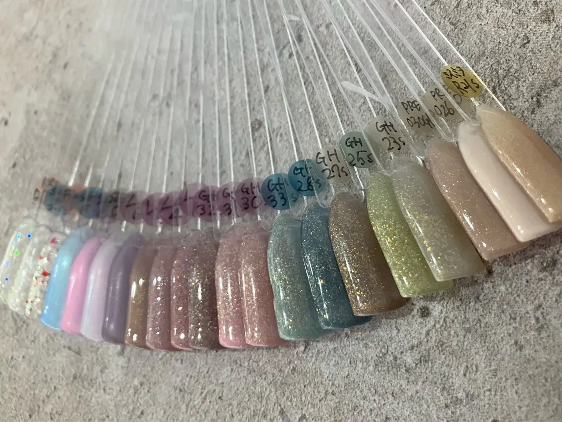 ネイル ラメ(グリッター) ワンカラーネイル ハンドネイル Noa新越谷 Makikoのネイルデザイン