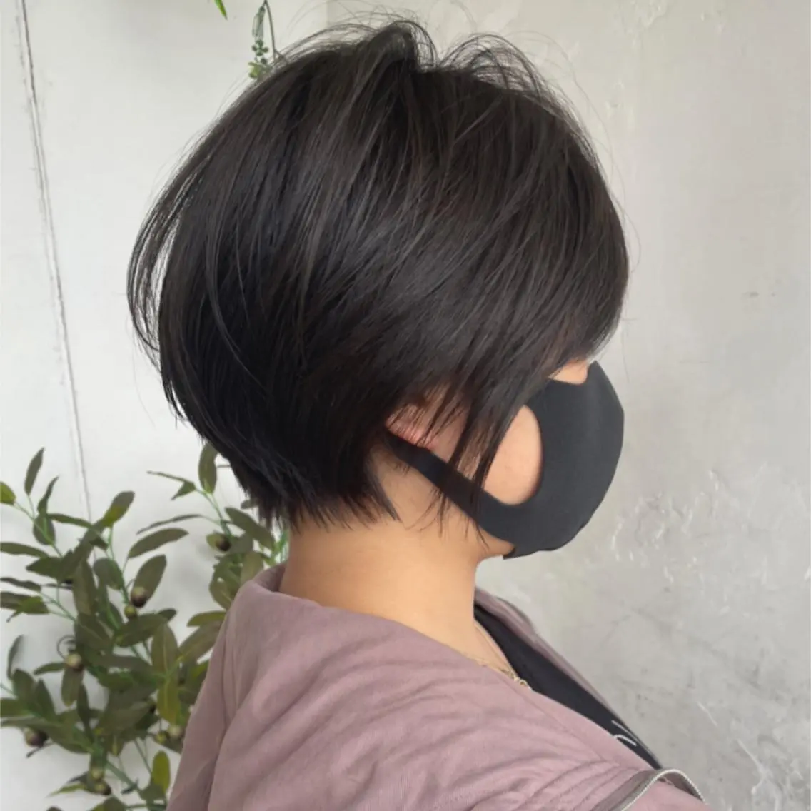 ショート カラー ショートボブ ハンサムショート 丸みショート デザインカラー ハイライトカラー カット ヘアカラー トリートメント 京都大人女性ショート 徒歩1分/秋山のヘアスタイル