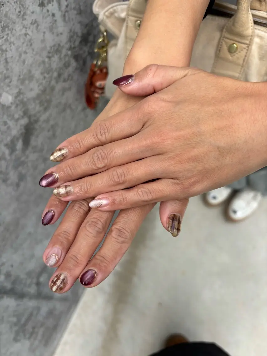 ネイル マグネットネイル 持ち込み ハンドネイル Nail Salon __j Shinoのネイルデザイン