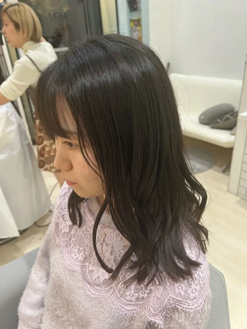 ミディアム カラー パーマ ヘアアレンジ メンズ カット ヘアカラー トリートメント 堀井 凌平のヘアスタイル