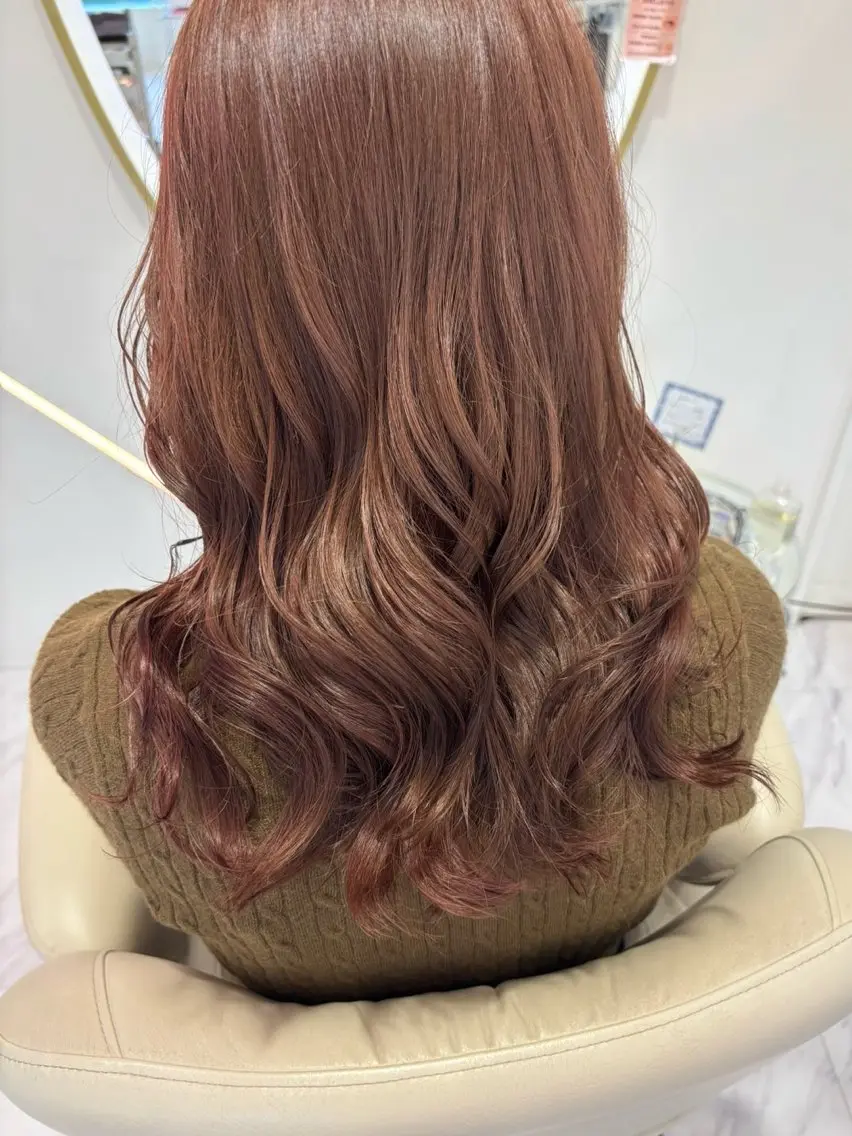 『レディース　⭐️平日限定⭐️』　カット+ダブルカラーの写真