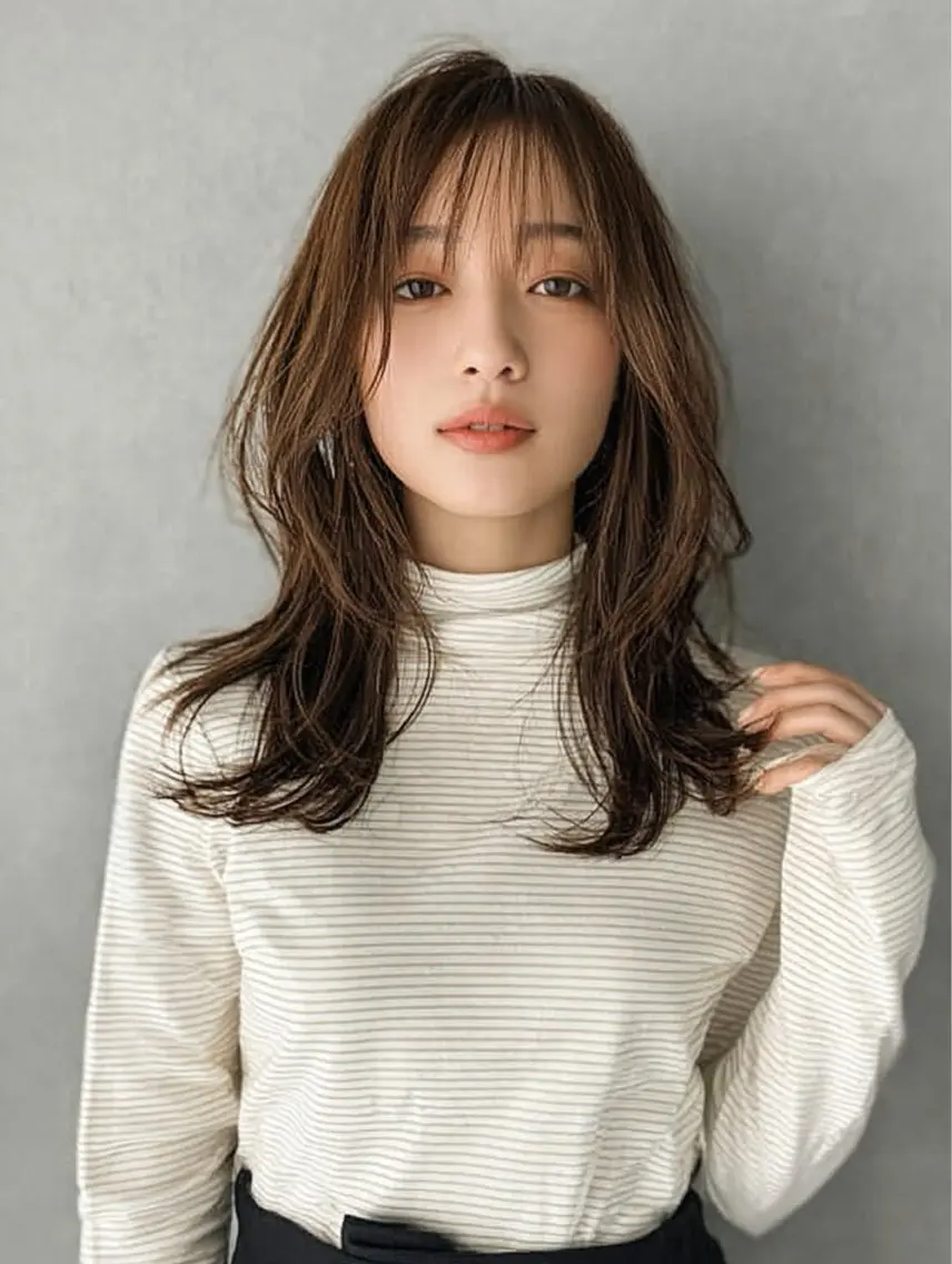 セミロング レイヤーカット 小顔カット パーソナルカラー診断 川野 龍一のヘアスタイル