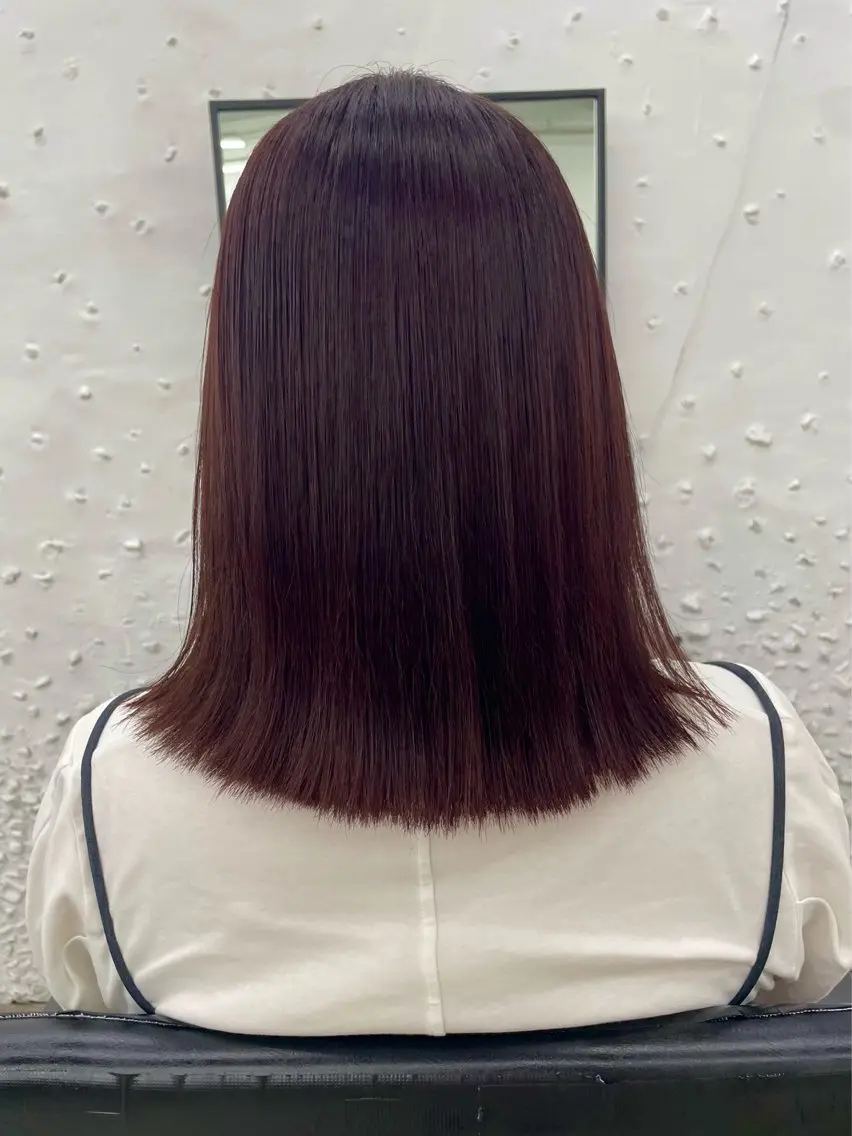 ミディアム カラー ヘアアレンジ ブリーチ ボルドーカラー ブラウンカラー カシス 透明感カラー ヘアカラー トリートメント 🎈ブリーチなし暖色 カラー/レッド/ゆいのヘアスタイル