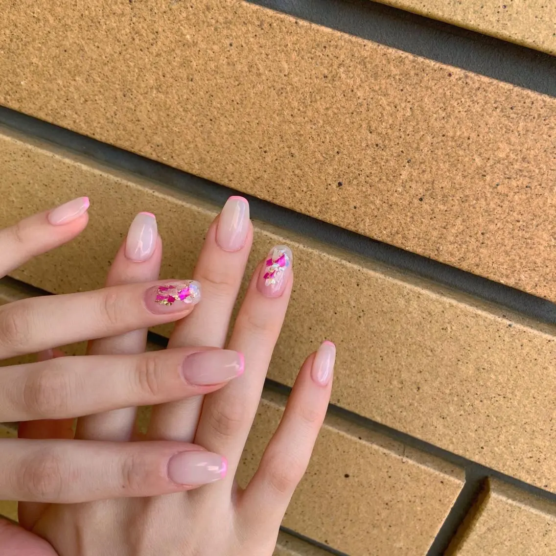 ネイル オーロラネイル カジュアル 長さ出し ジェルネイル 韓国ネイル ハンドネイル MH Nailのネイルデザイン
