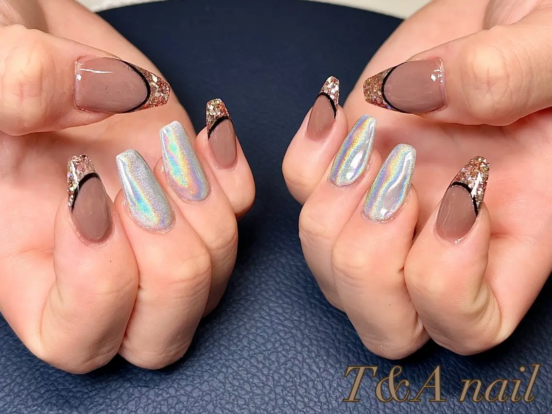 ネイル 長さ出し ジェルネイル キラキラネイル スカルプネイル T&A nailのネイルデザイン