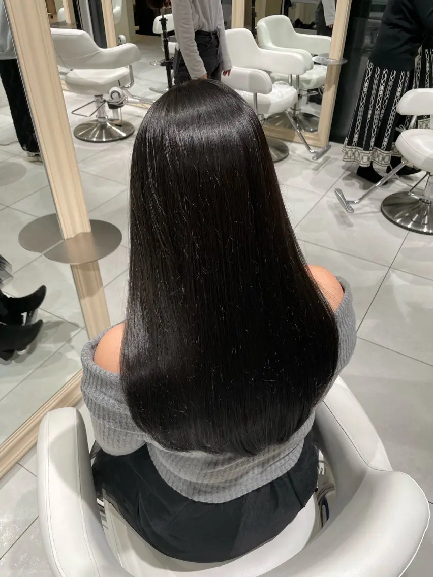 color + premium treatment 🪩🪽の写真