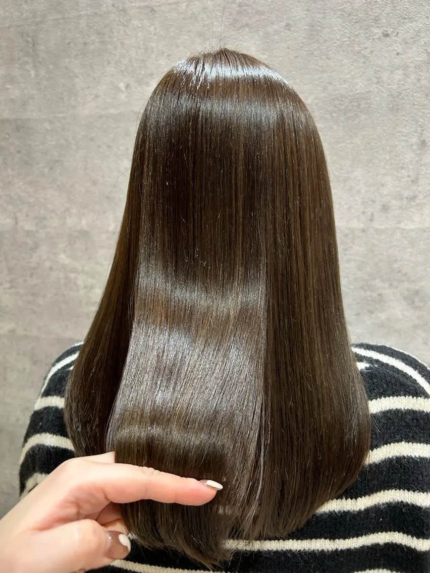 セミロング Picasso かせぎのヘアスタイル