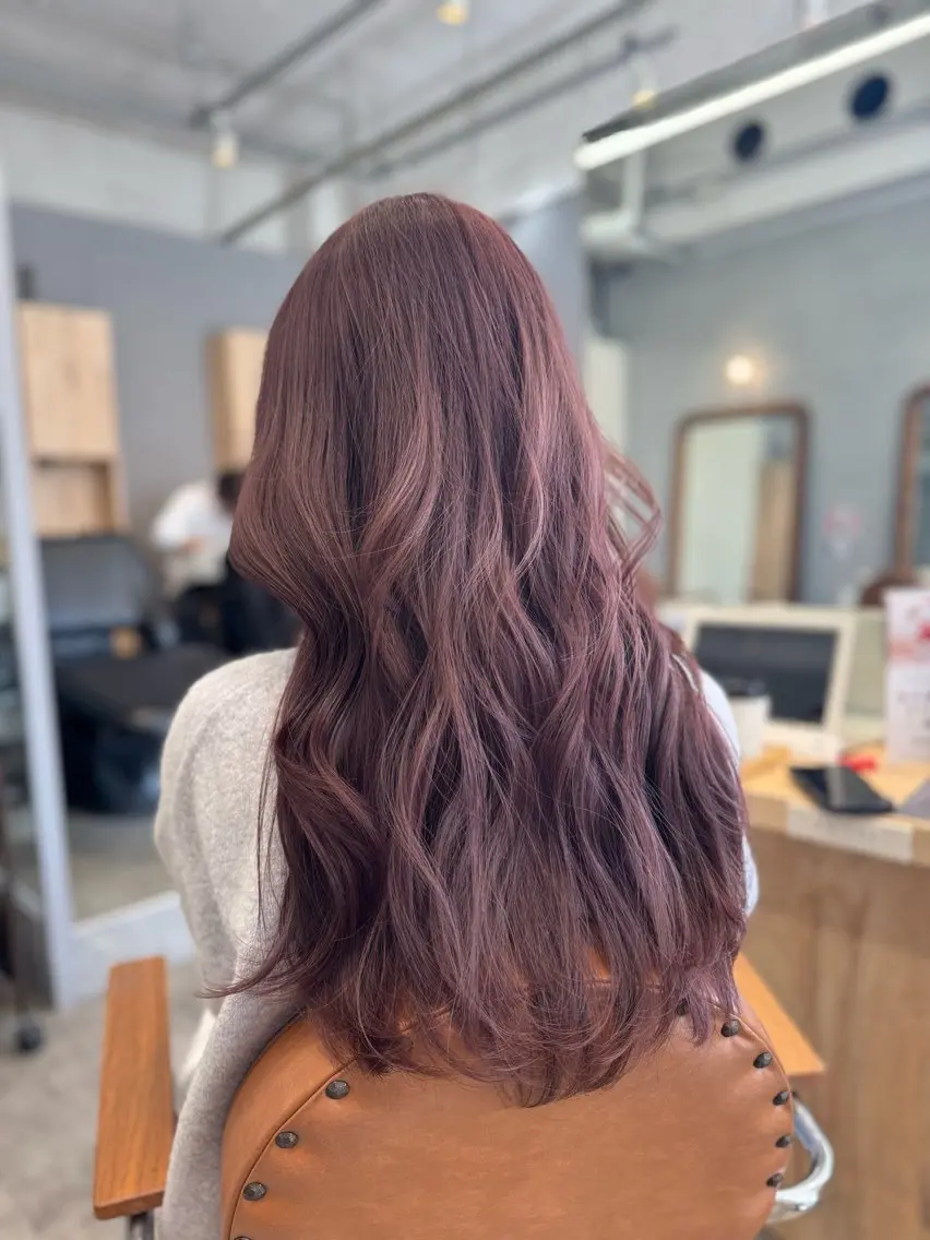 ロング カラー ラベンダーカラー カット ヘアカラー オスズ 🎀´-のヘアスタイル