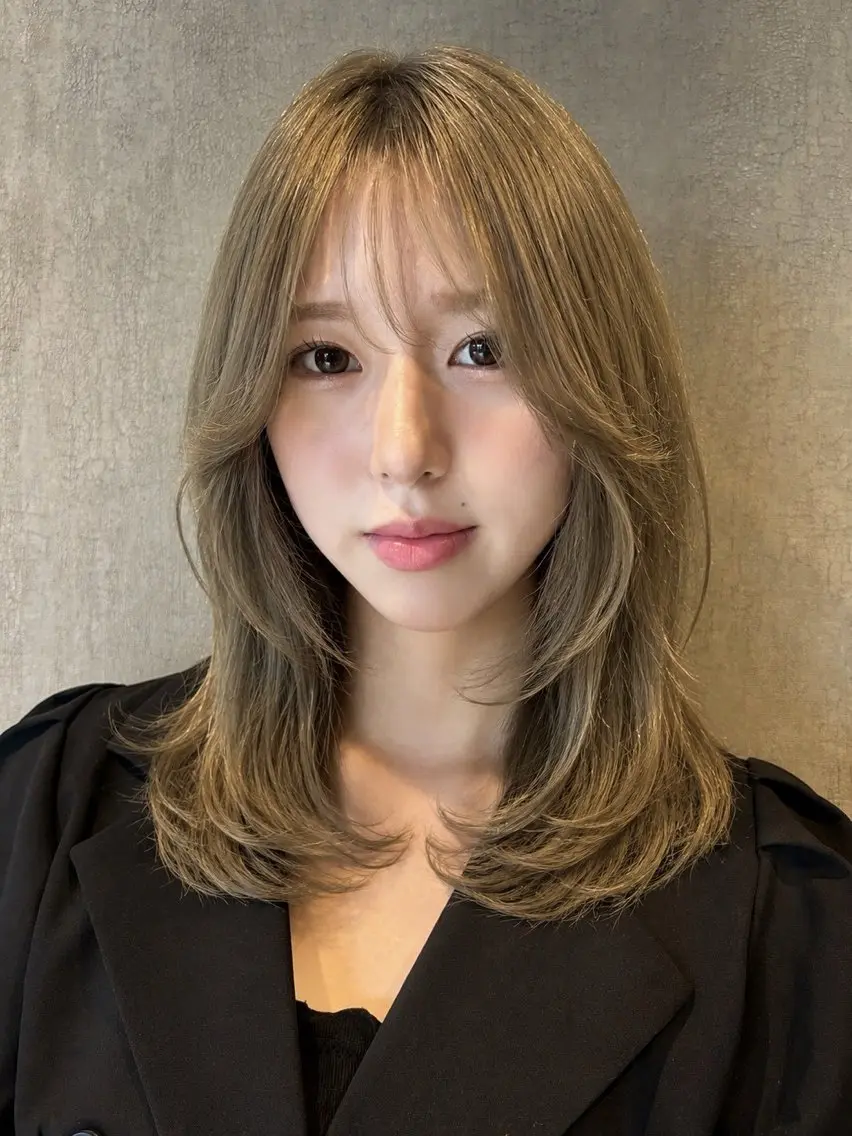 ミディアム Li'a【リア】 Sanaのヘアスタイル