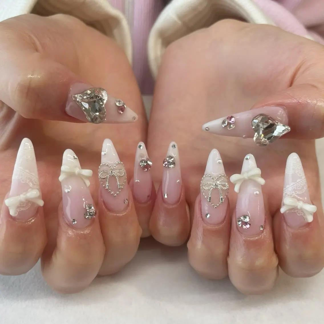 ネイル ハンドネイル 💎🐰 saki. m 🐰💎のネイルデザイン