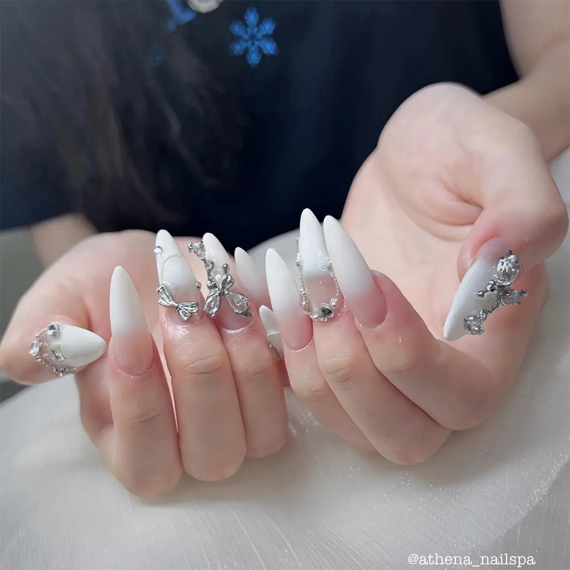 ネイル akina nailsのネイルデザイン