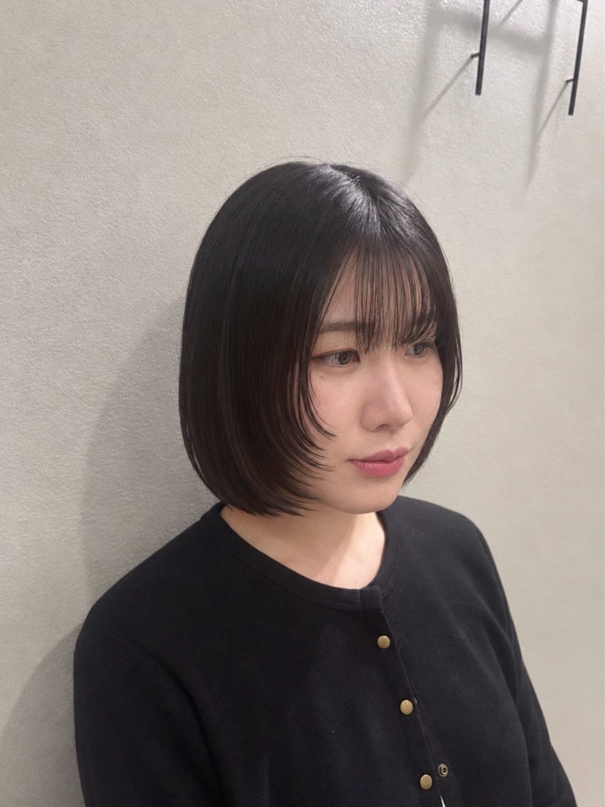 ミディアム 顔まわりレイヤー 顔周りカット レイヤーカット コトノ/レイヤー /透明感カラーのヘアスタイル