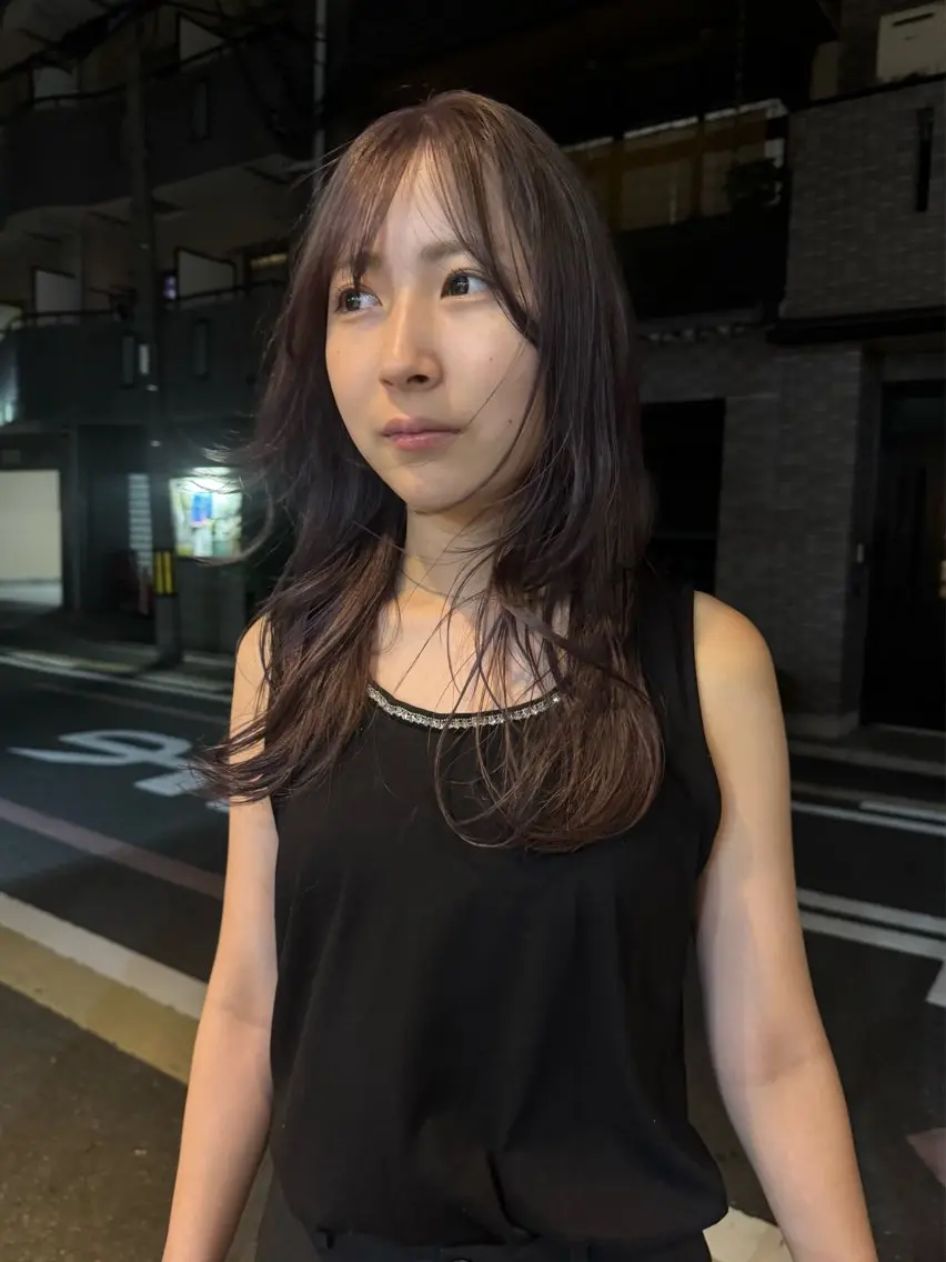 セミロング カラー グレージュ ラベンダーカラー ラベンダーグレージュ ラベンダーグレー 薮 夏帆のヘアスタイル