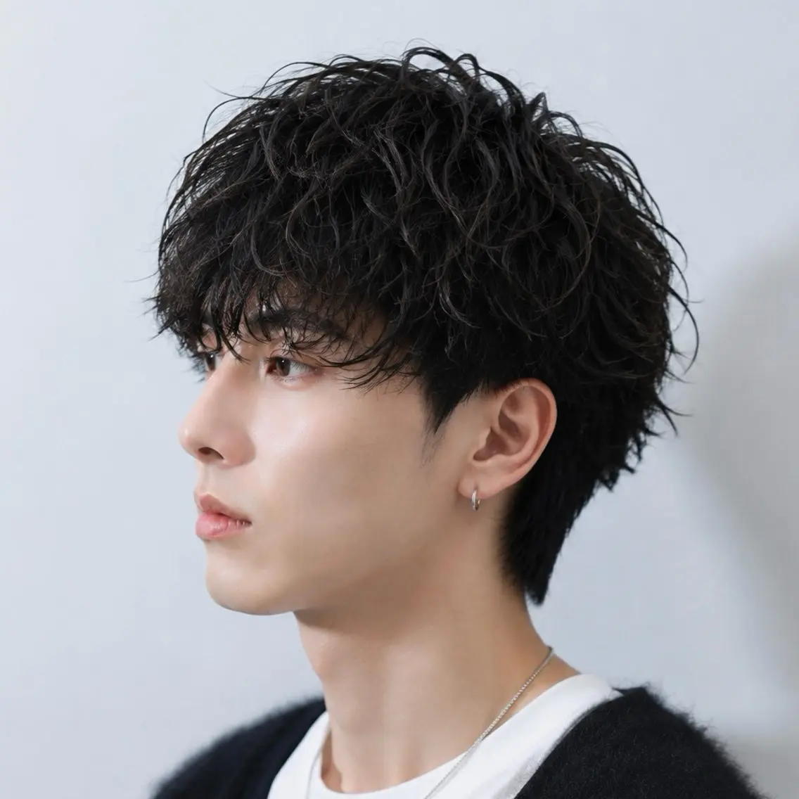 ショート メンズ マッシュ メンズパーマ カット パーマ メンズ特化カットパー マカラー坂田柊のヘアスタイル