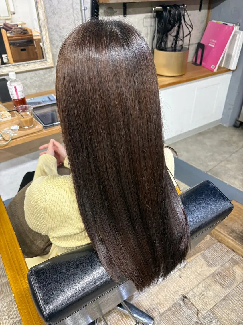 ロング カット 縮毛矯正 トリートメント 大日向 彩音🫧🎀のヘアスタイル