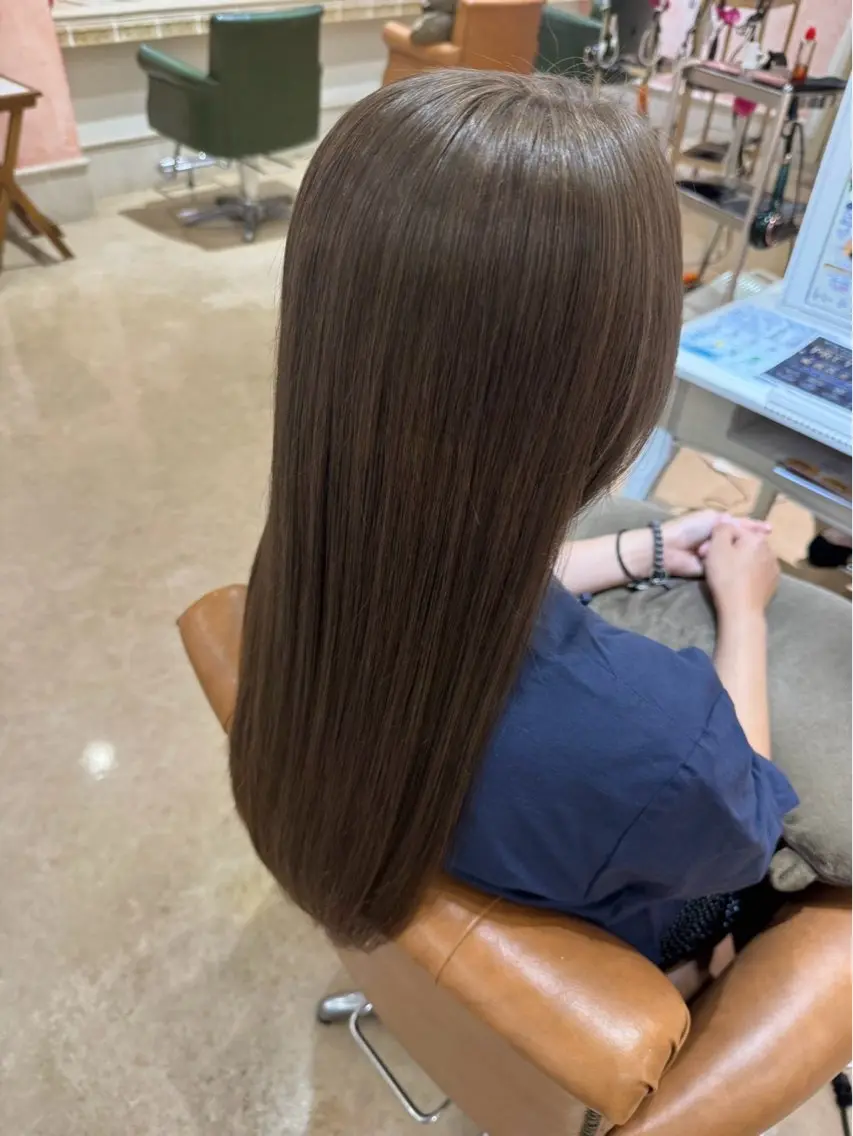 ロング カラー ブラウンカラー モカブラウン ヘアカラー 🩶透明感・艶カラー 🩶ひいな🩶のヘアスタイル
