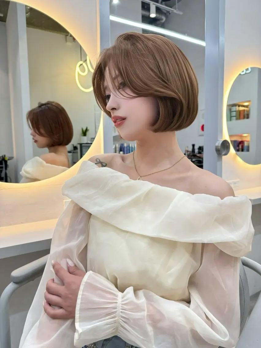 ショート ボブ レイヤーカット HARVEY大宮 ワンホンnanamiのヘアスタイル
