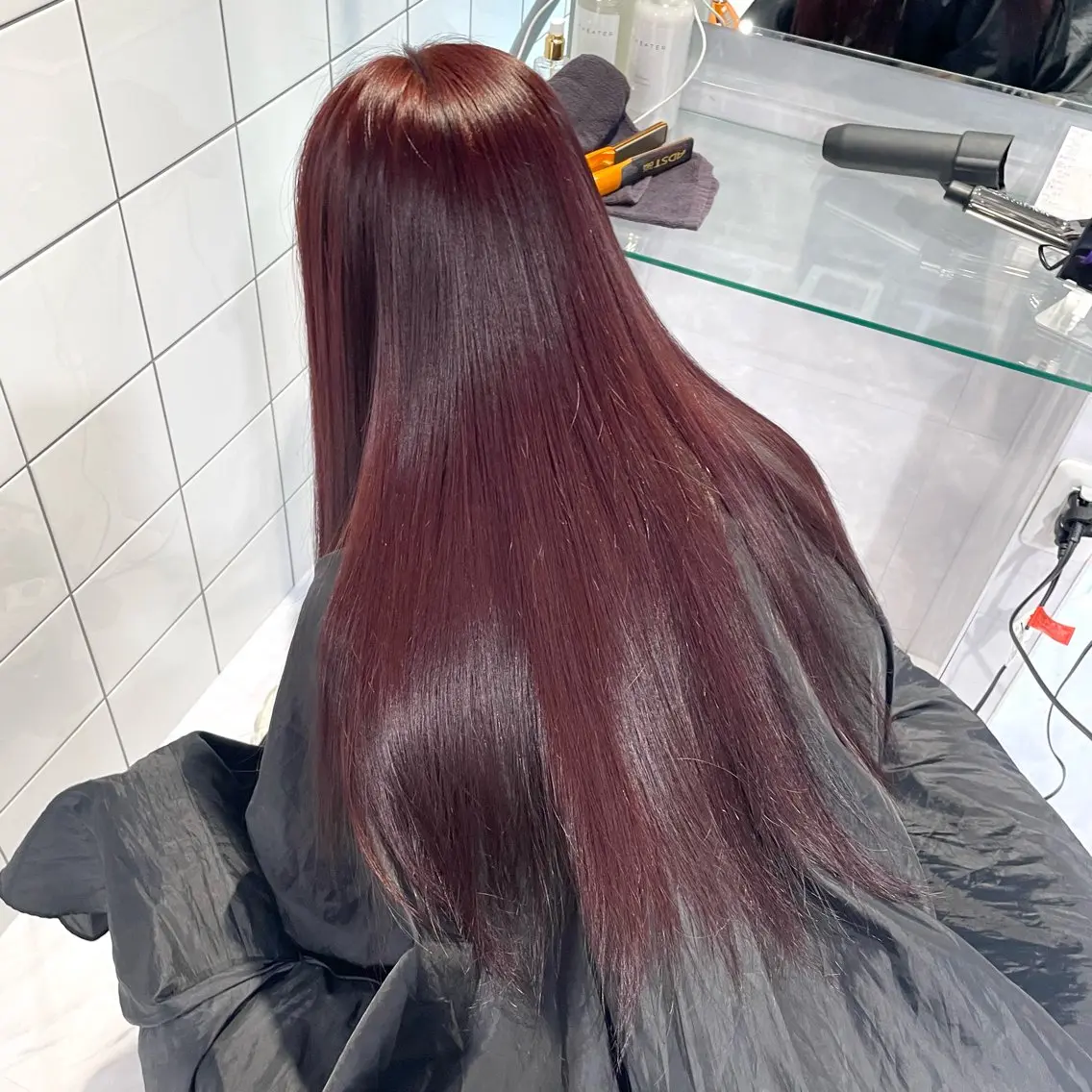 ロング カラー レッドカラー 表参道♡暗髪♡ 艶カラー♡アユミのヘアスタイル