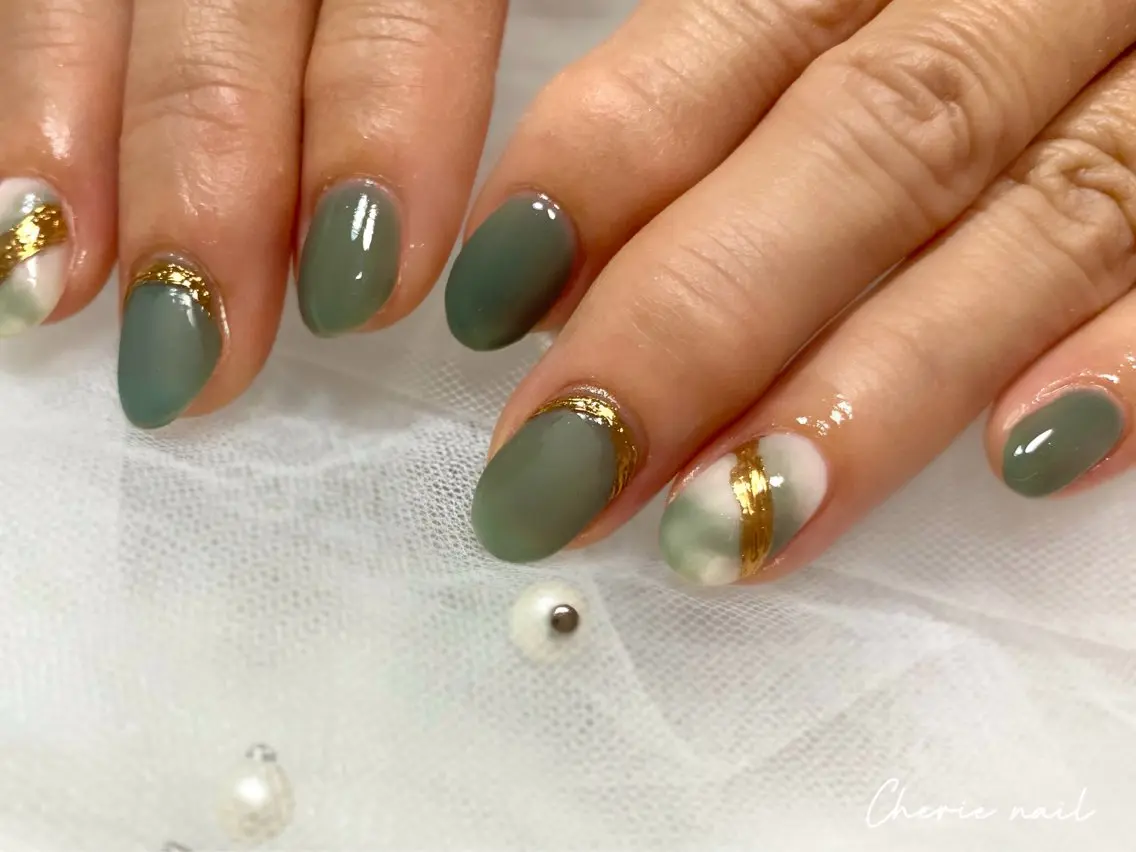 ネイル ジェルネイル マットネイル ミラーネイル ニュアンスネイル ハンドネイル Cherienail yunaのネイルデザイン
