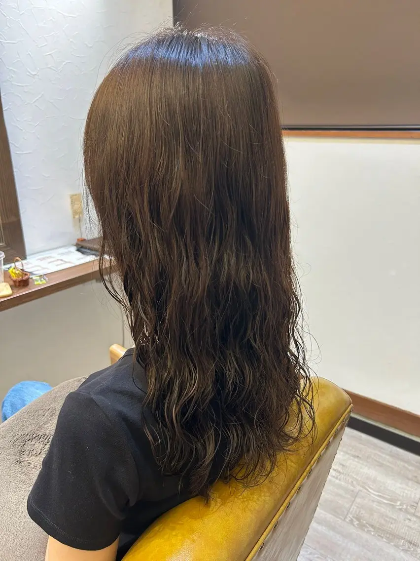 ロング パーマ カット パーマ 鈴木 香奈のヘアスタイル