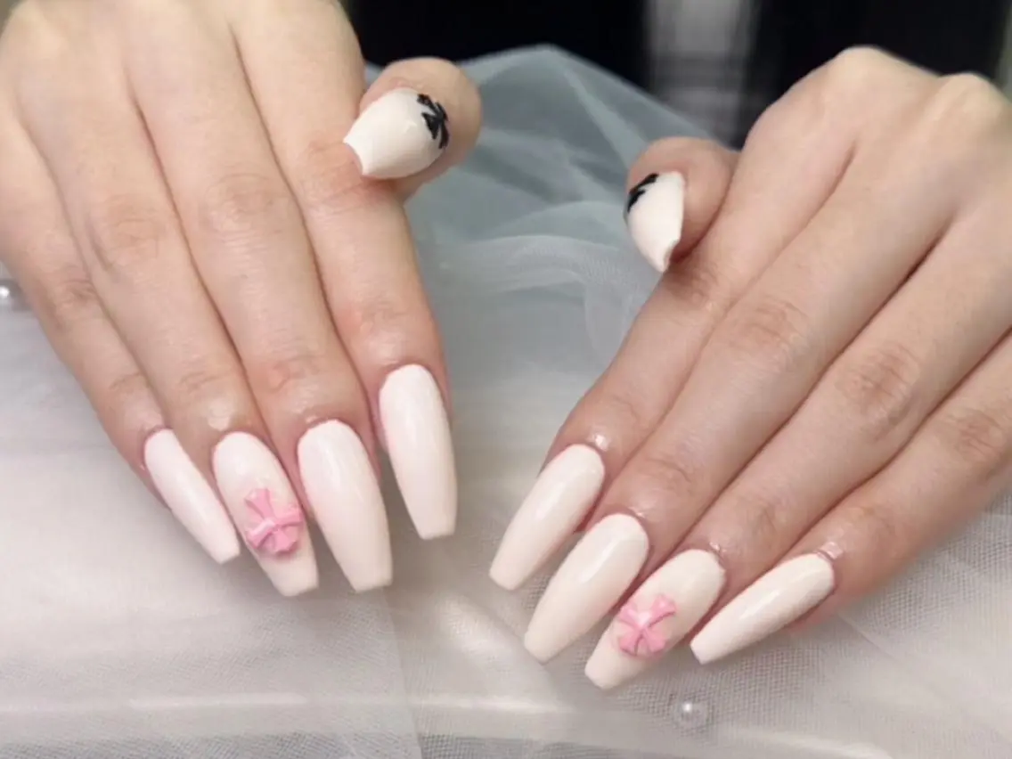 ネイル 💕リリ 🩷のネイルデザイン