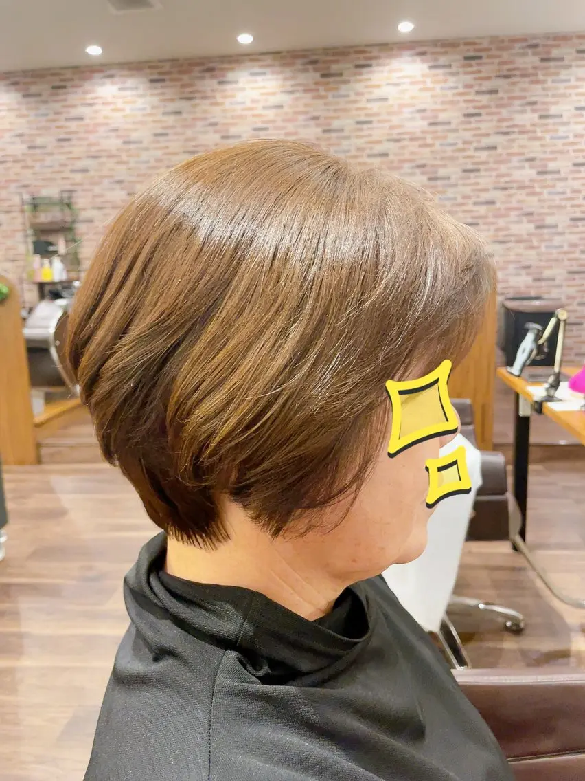 ショート コジマ ナオコのヘアスタイル
