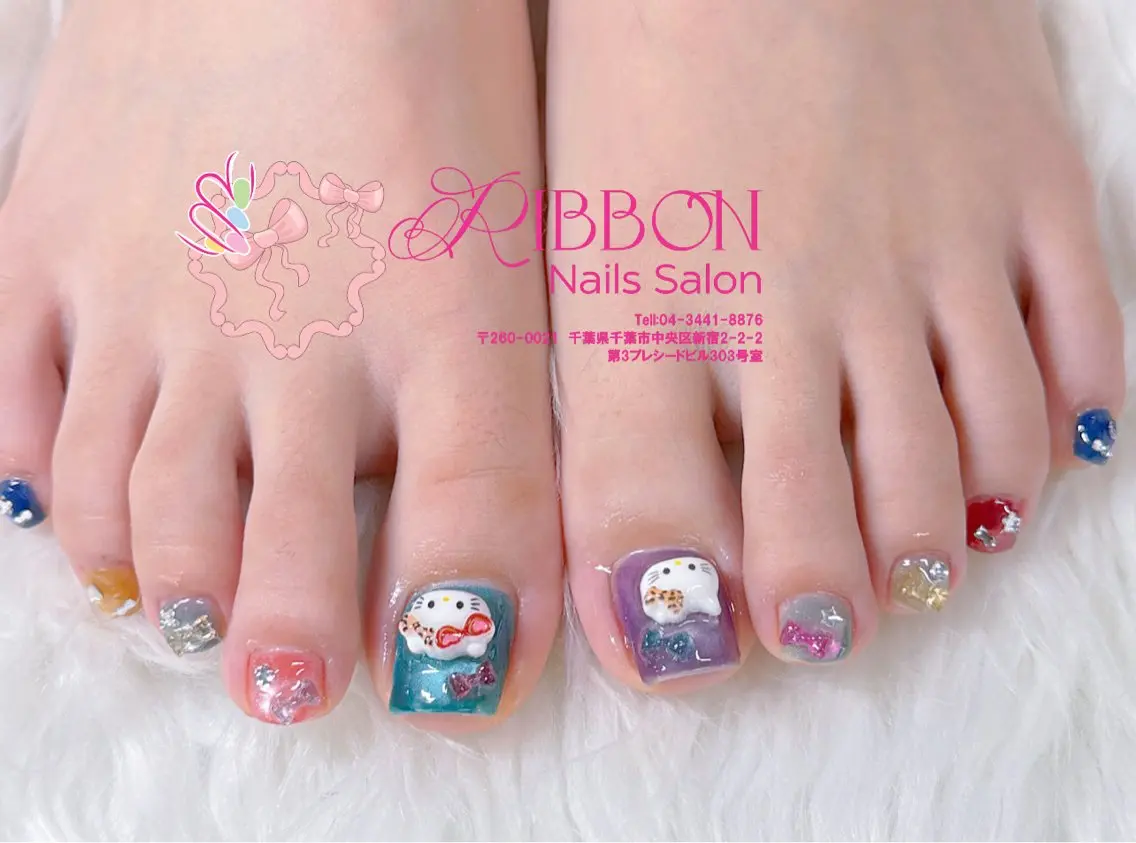 ネイル フットネイル フレンチネイル ジェルネイル マグネットネイル 持ち込み フットネイル ribbonnail salonのネイルデザイン