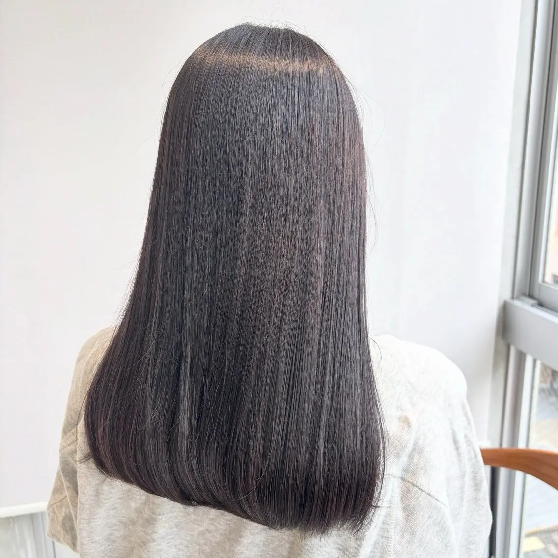 カラー ヘアカラー トリートメント 🫒🫒ブリーチなし 艶カラー🫒ヤマシロのヘアスタイル