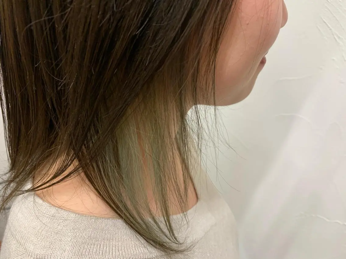 ミディアム 三好 羽美のヘアスタイル