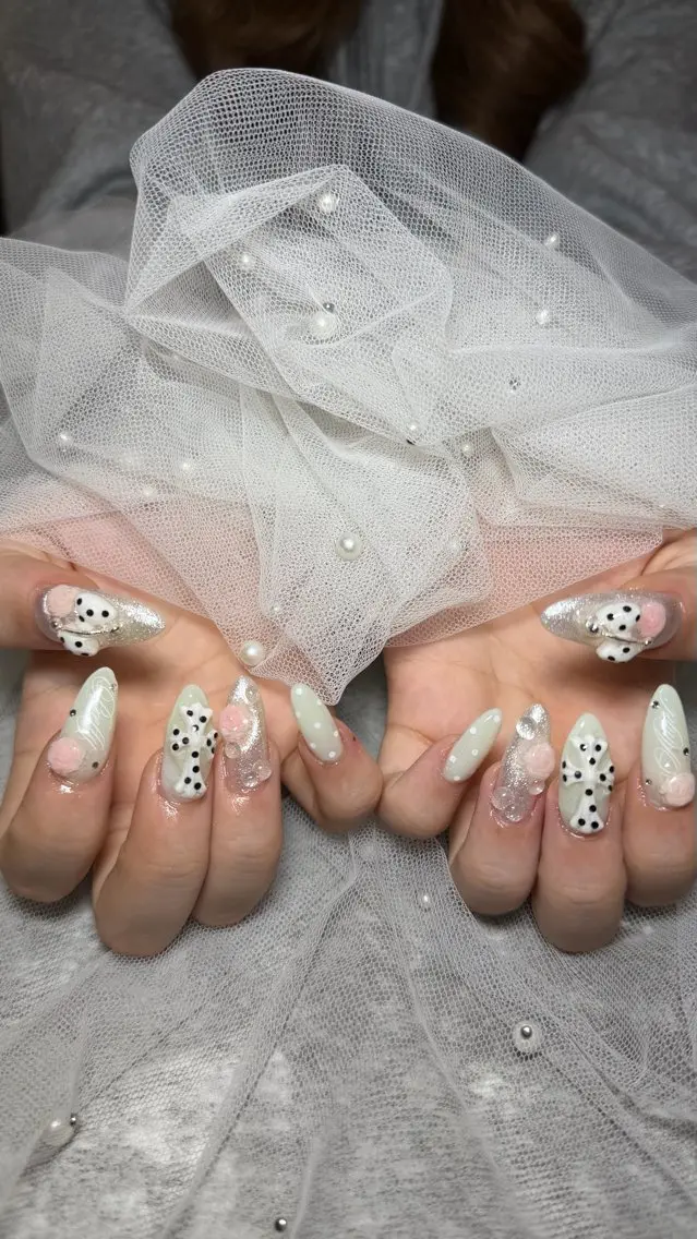 ネイル グリーン LOCUS NAIL RINのネイルデザイン