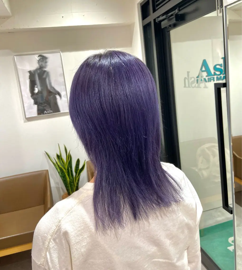 ミディアム カラー ブルーカラー ブルーバイオレット バイオレットカラー 山田 悠朱里のヘアスタイル