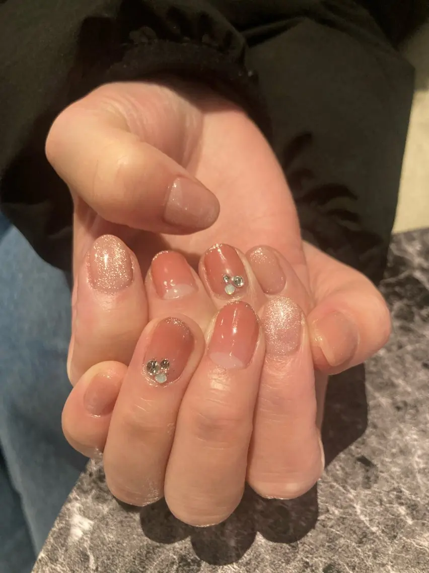 ネイル Belrouge べルージュのネイルデザイン