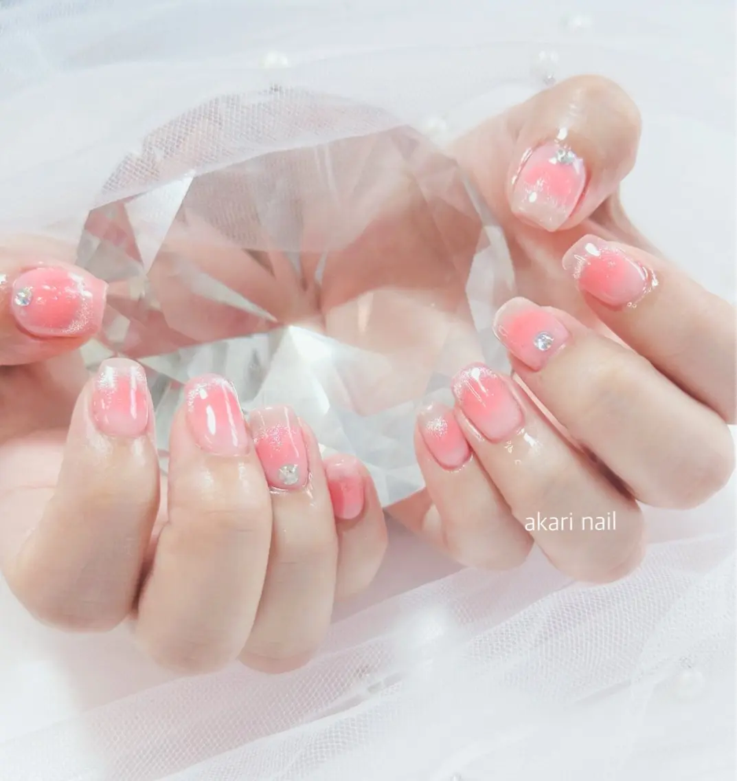 ネイル ハンドネイル フットネイル AKARI nail💅のネイルデザイン