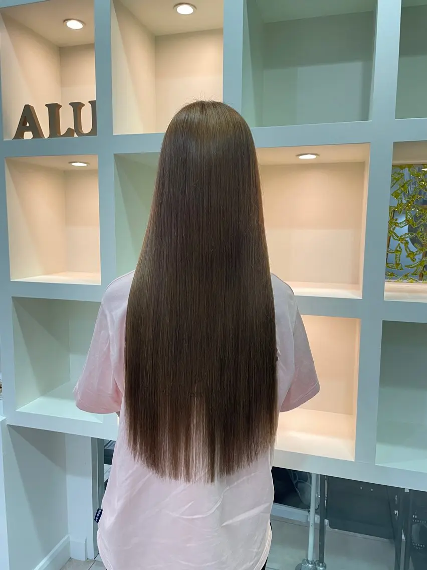 ロング カラー ベージュカラー マキノ キョウカのヘアスタイル
