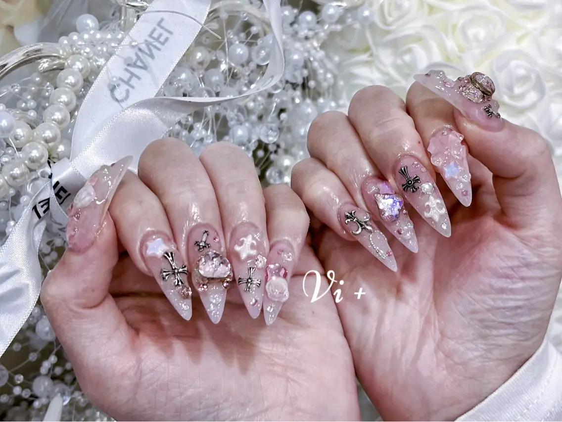 ネイル ハンドネイル ✨Nailsalon Vi+✨のネイルデザイン
