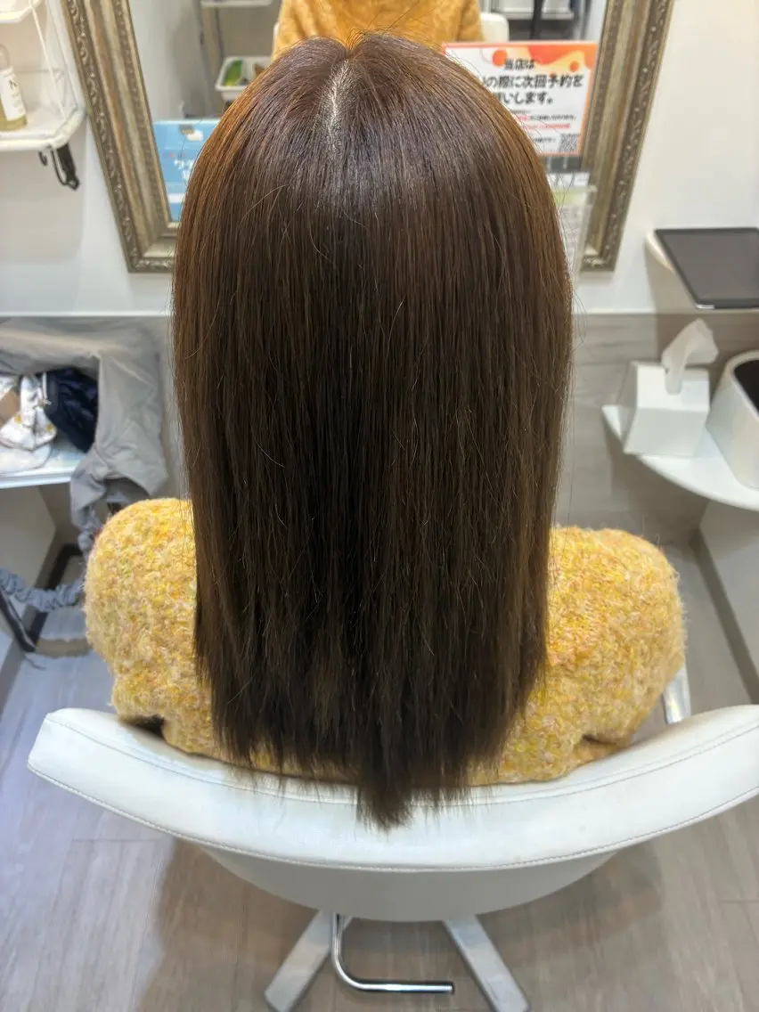セミロング カラー ヘアカラー トリートメント ✨透明感カラー✨ ☘️くすみカラー☘️のヘアスタイル