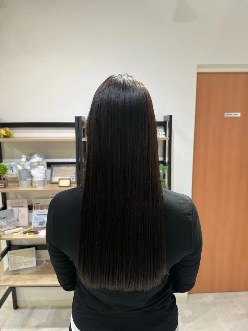 ロング カラー 島 歩那のヘアスタイル
