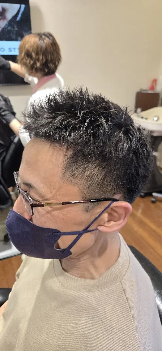 パーマ メンズ メンズパーマ スパイキーショート カット パーマ 🌟Cube 東山 侑以🎮𓈒⋆͛のヘアスタイル